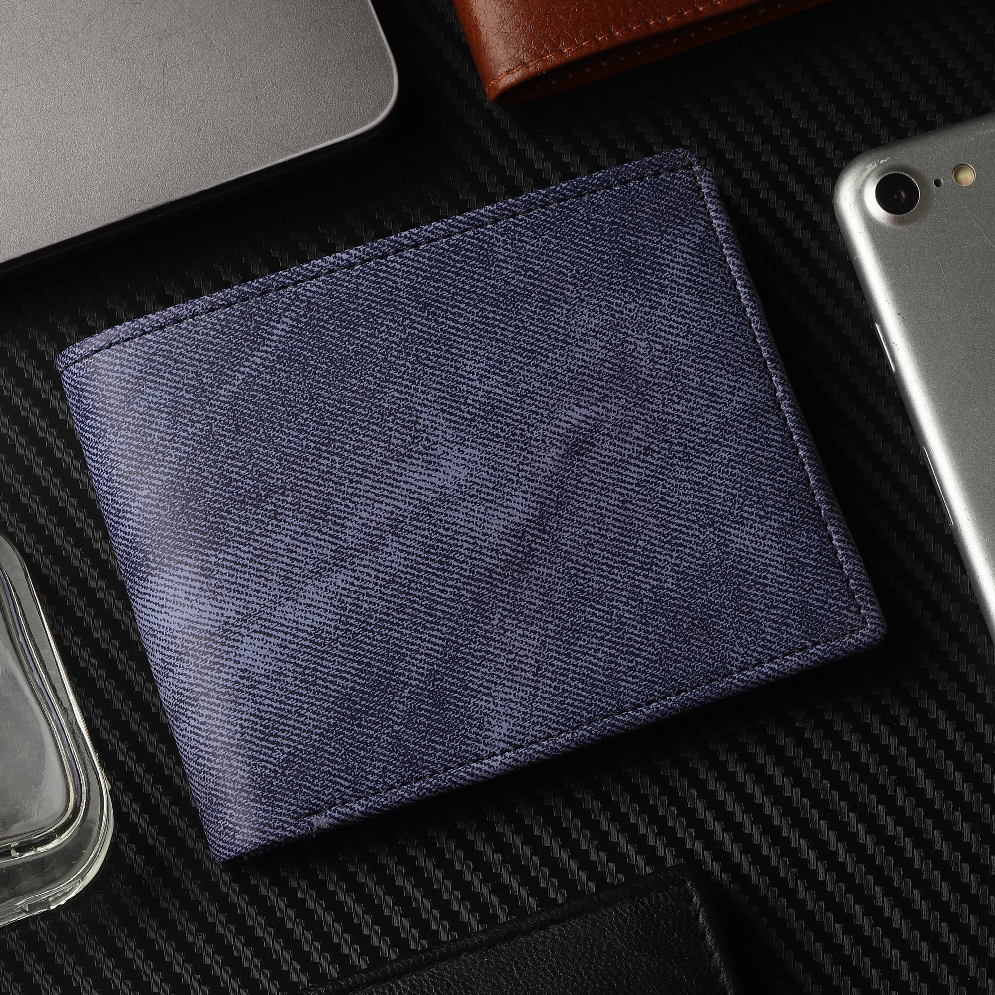 USL Vegan Leather Wallet: Crafted for Comfort and Convenience